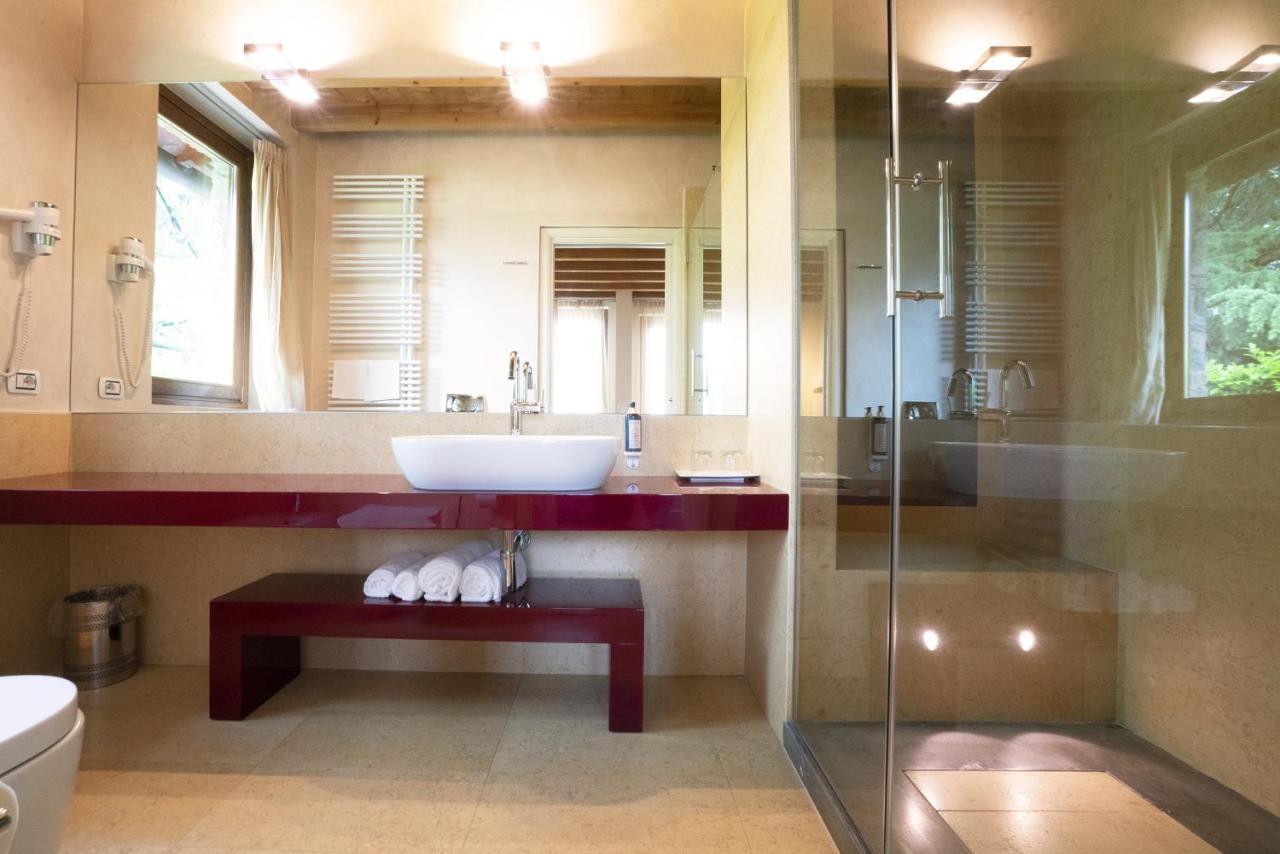 Il Borgo - 1711 Luxury Guest House Arlate Esterno foto