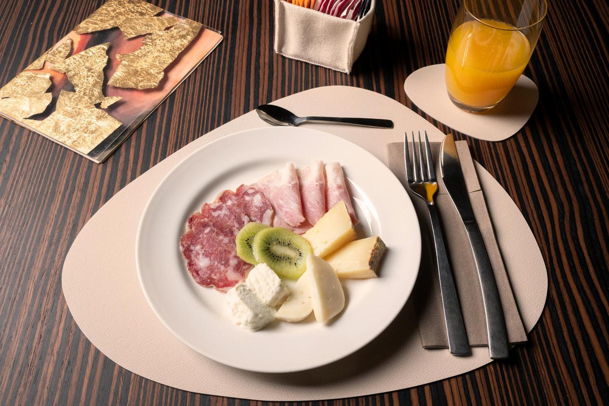 Il Borgo - 1711 Luxury Guest House Arlate Esterno foto